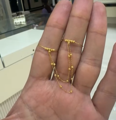 خاتم عيار ٢١