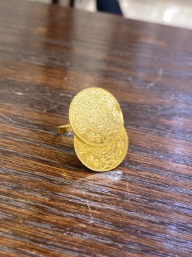 جاتم جنيهات عيار ٢١