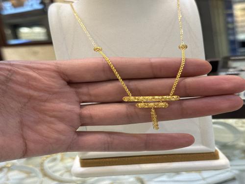 عقد. عيار ٢١