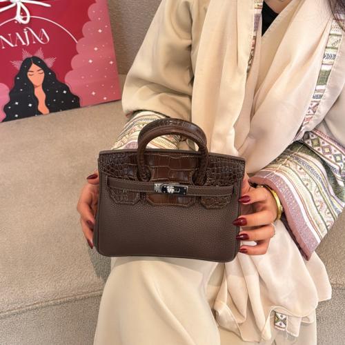 بيركن جلد بني غامق (ميني)