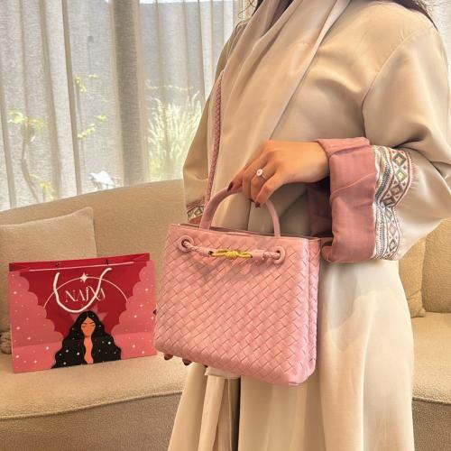 بوتيقا انديامو (وردي)