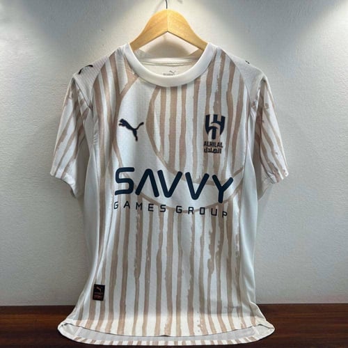 تيشيرت الهلال نسخة كأس العالم للأندية 2025-2026 لو...