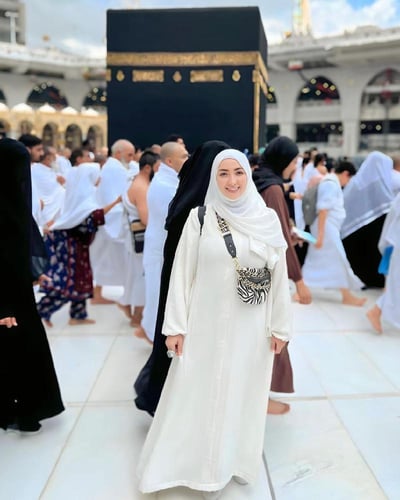 عباية الحج والعمرة