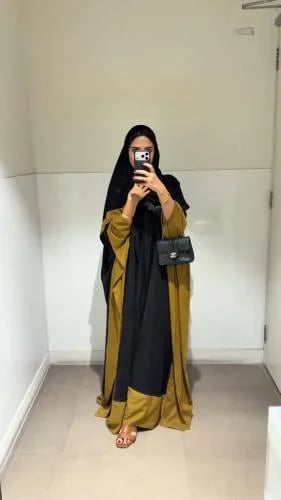 عباية Elev