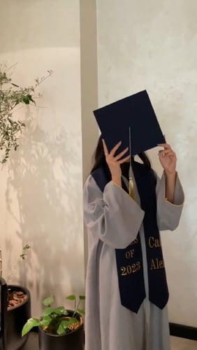 عبايات تخرج