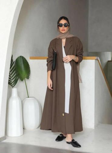 عباية كريب بلونين أنيقين