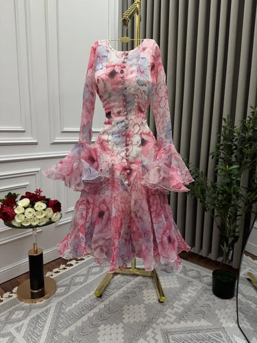 فستان نسائي للعيد