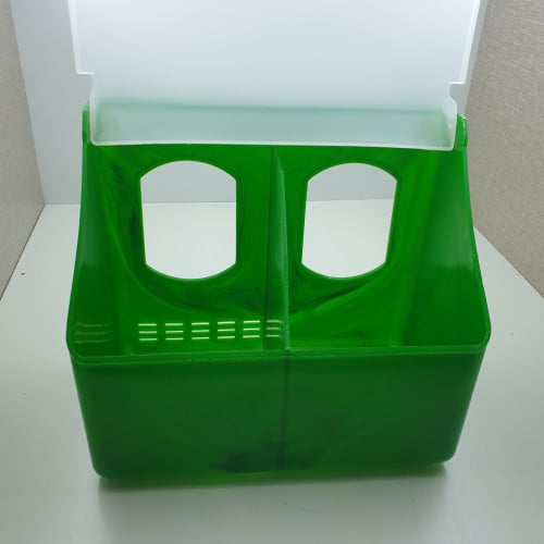 معلف اقفاص ومحاكر للحمام