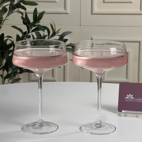 طقم كأسان بتصميم دائري عريض