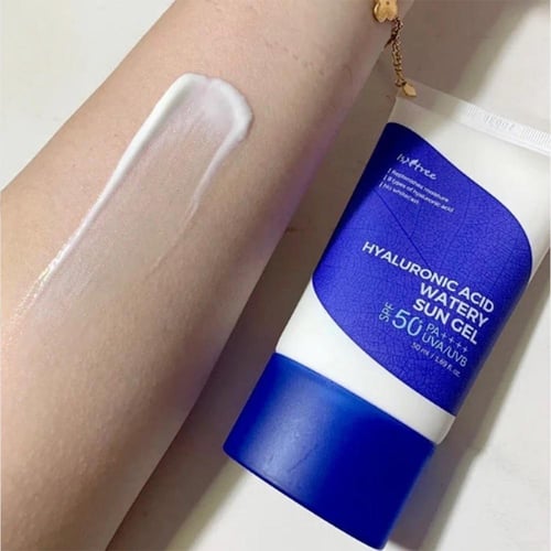 ايسنتري واقي شمس جل مائي بحمض الهيالورونيك - 50مل