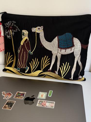 Camel Pouch (13.5) LapTop