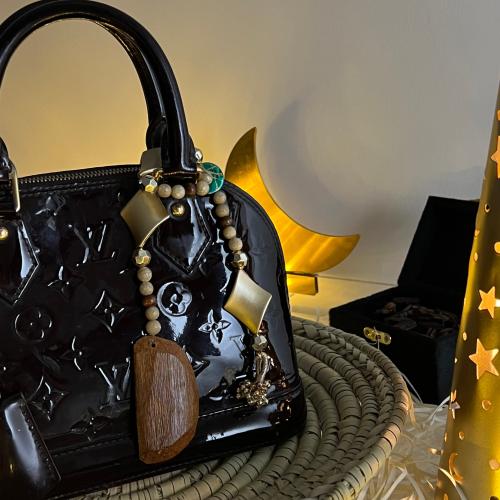 تشارم العود | oud charm