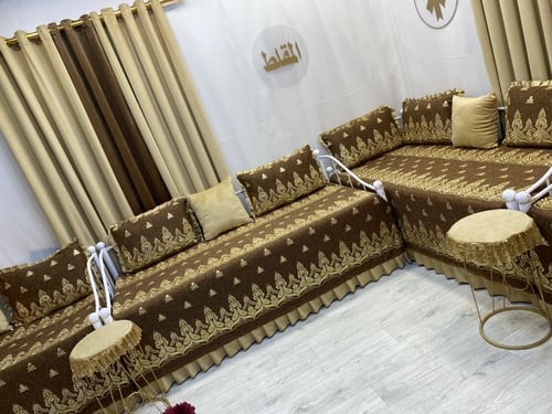شراشف جيزاني مجالس إستقبال مطرز على طرف كورنيش