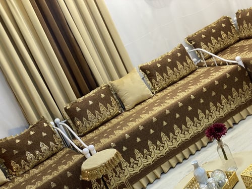 شراشف جيزاني مجالس إستقبال مطرز على طرف كورنيش