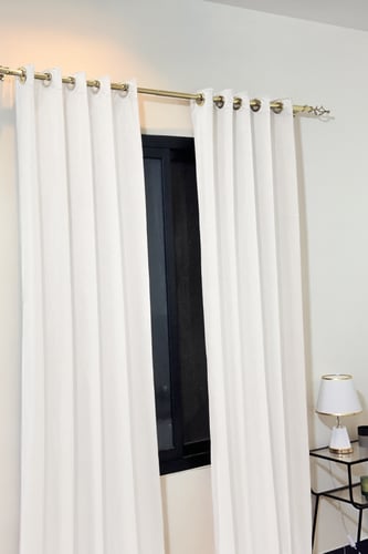 ستائر مخمل حلق سهلة التمرير