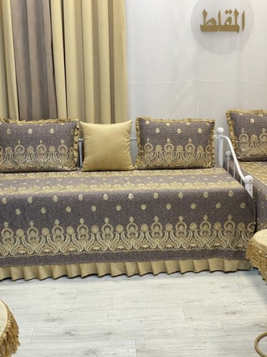 شراشف جيزاني مجالس إستقبال مطرز على طرف كورنيش