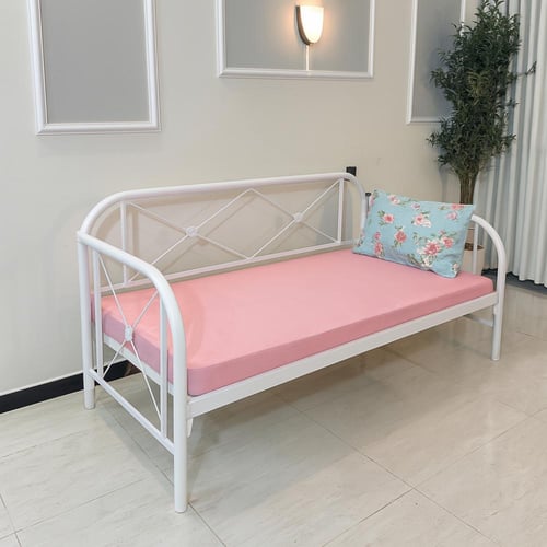 كراسي جيزانيه ( سرير الراحه والضيافه ) بدون مرتبه