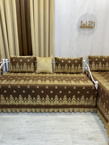 شراشف جيزاني مجالس إستقبال مطرز على طرف كورنيش