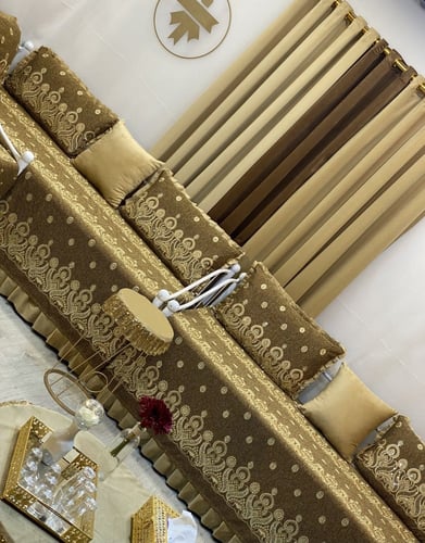 شراشف جيزاني مجالس إستقبال مطرز على طرف كورنيش