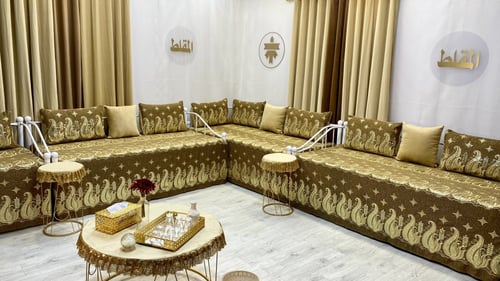 شراشف روتلس مطرز مطعم بترتر ذهبي