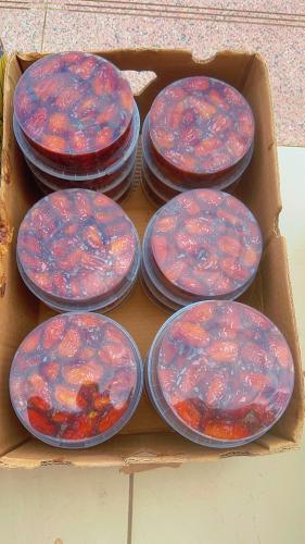 صفري بيشه وزن ٣ كيلو علب شفاف