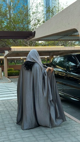 ‎عباية - Lu 204