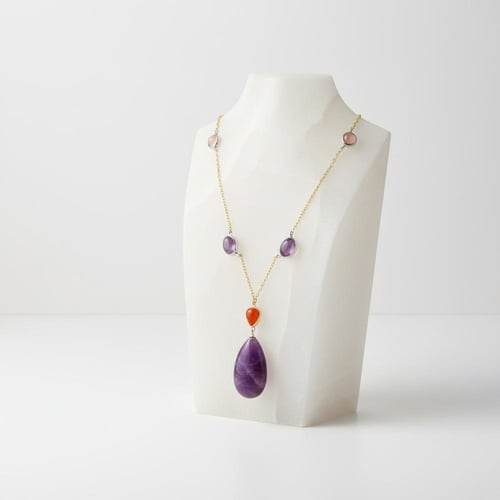 عقد لافيدا بحجر جمشت طبيعي