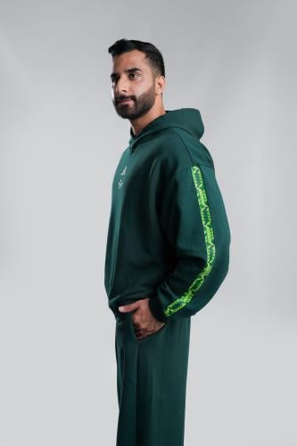 هودي السفر من أديداس