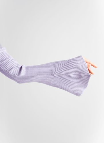 فستان تريكو بنفسجي سميك فاخر بأكمام طويلة