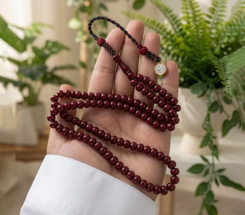 مسباح بكلايت قصة تفاحية عنابي 99 خرزه مقاس 7ملي بك...