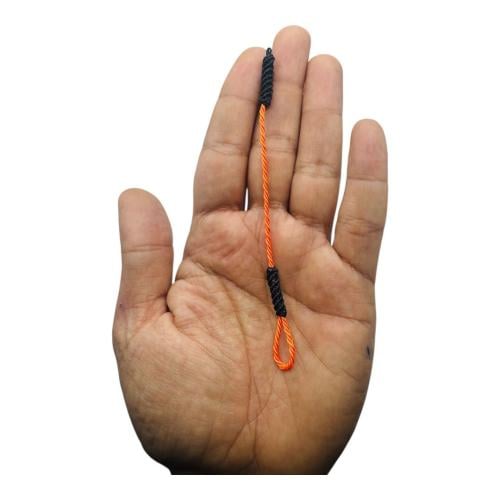 كركوشة القهوة باللون البرتقالي والأسود