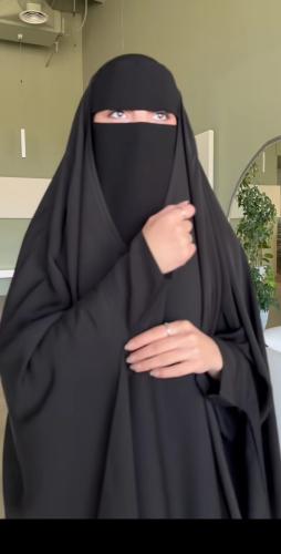 عبايه بشت إسلامي بسوره