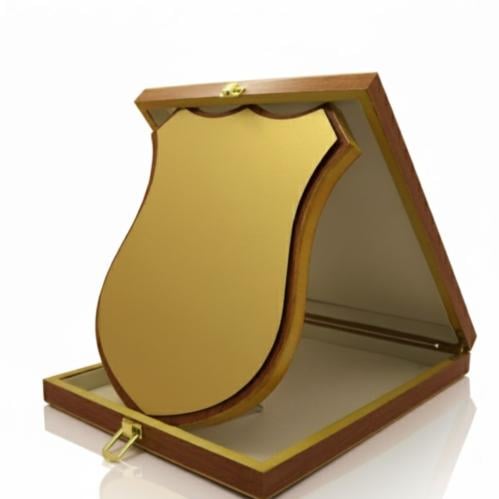 درع خشبي فاخر (شارة)