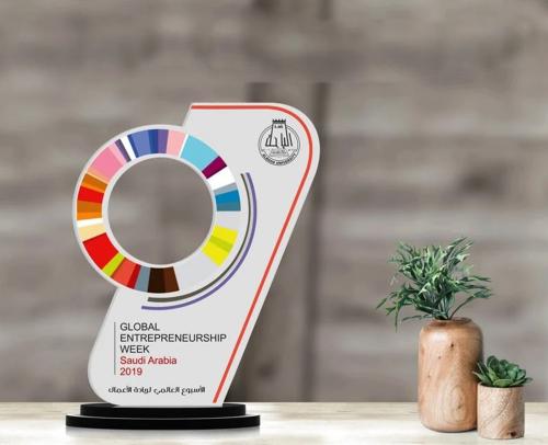 درع اكريليك