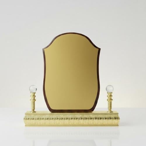 درع خشبي مع قاعدة ذهبية