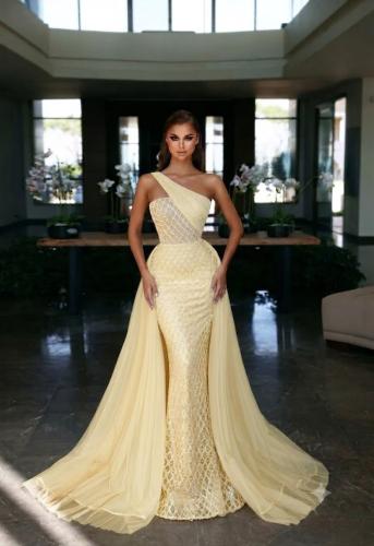 Elegant Yellow 1103