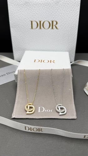 قلادة DIOR