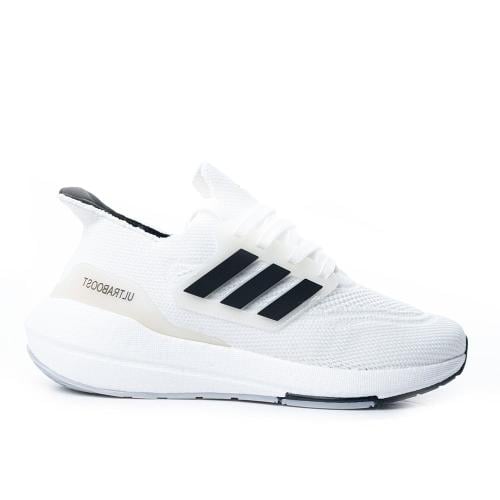 ULTRA BOOST-Adidas