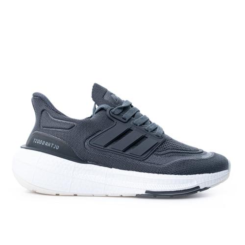 ULTRA BOOST-Adidas