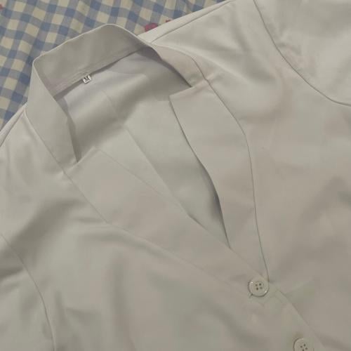 ‏Petal Lab Coat