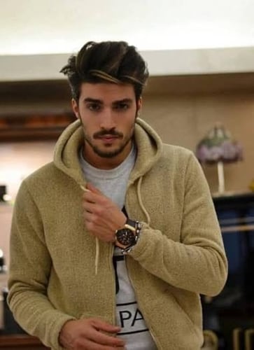 جلسات تصوير للاشخاص (مودل)