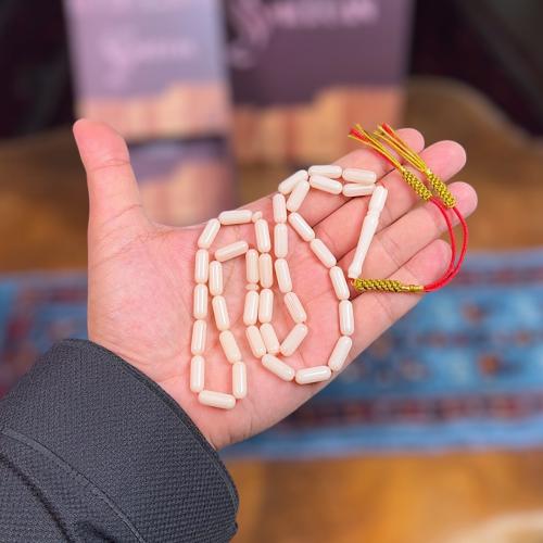 مسباح تراب كهرب صنوبري كركوشة حليبي