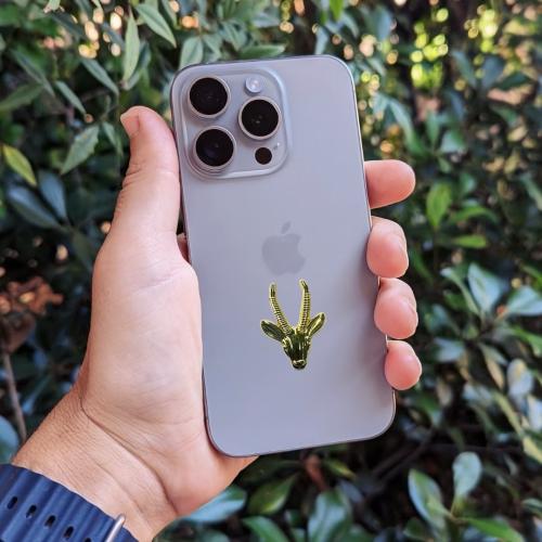 ستيكر معدن لاصق شعار راس غزال