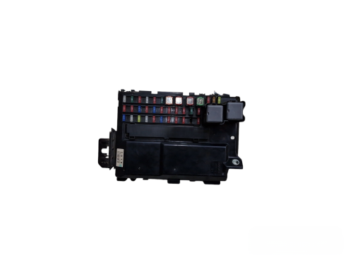 قاعده فيوز لكزس Ls460 2007-17 مستخدم