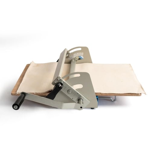 طاولة فرد مصغرة