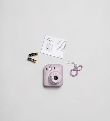 كاميرا Fujifilm Instax Mini 12 باللون البنفسجي