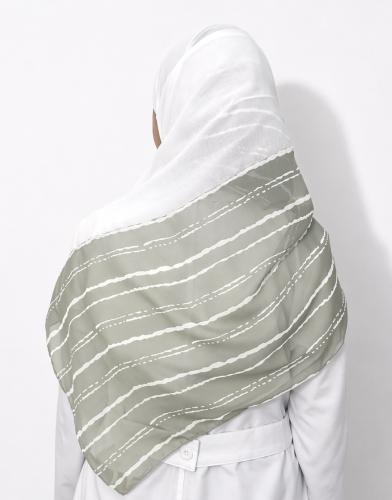 White and green2