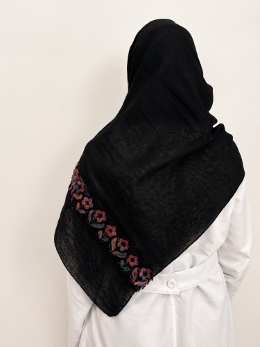 Black voile 111