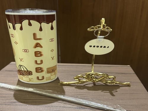 منتجات برسمة لابوبو