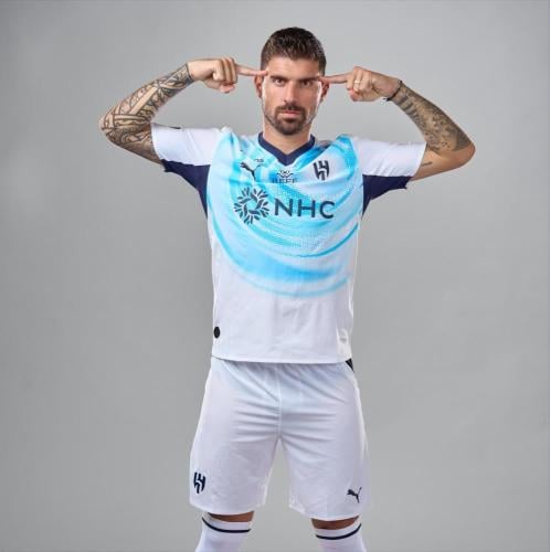 طقم الهلال الاحتياطي الابيض 2027-متجر لموش